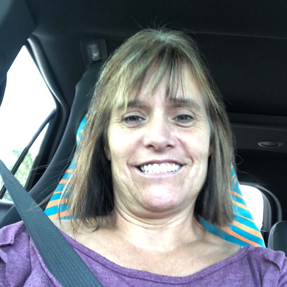 Meet your Posher, Deanna